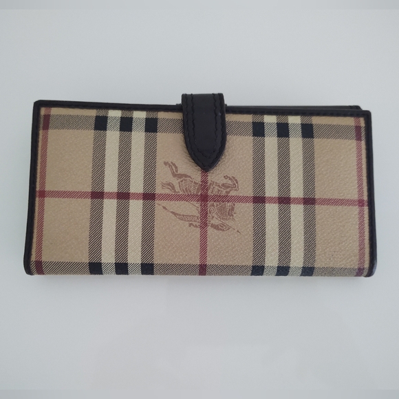 Burberry Haymarket Wallet - Picture 2 of 7